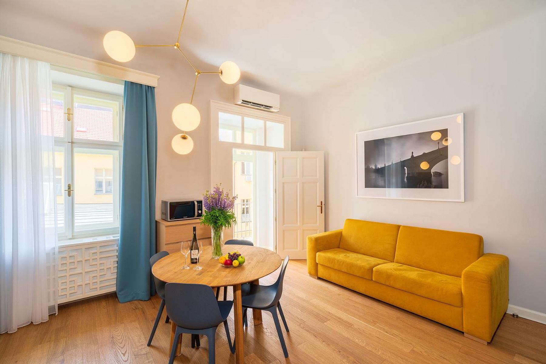 Quiet City Center Apartment In Hip & Foodie Area Prag Exterior foto